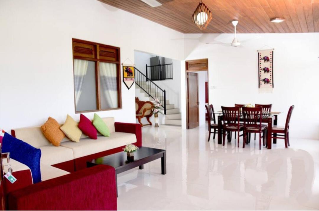 Saru Holiday Apartment - Upto 6 Guests Канди Экстерьер фото