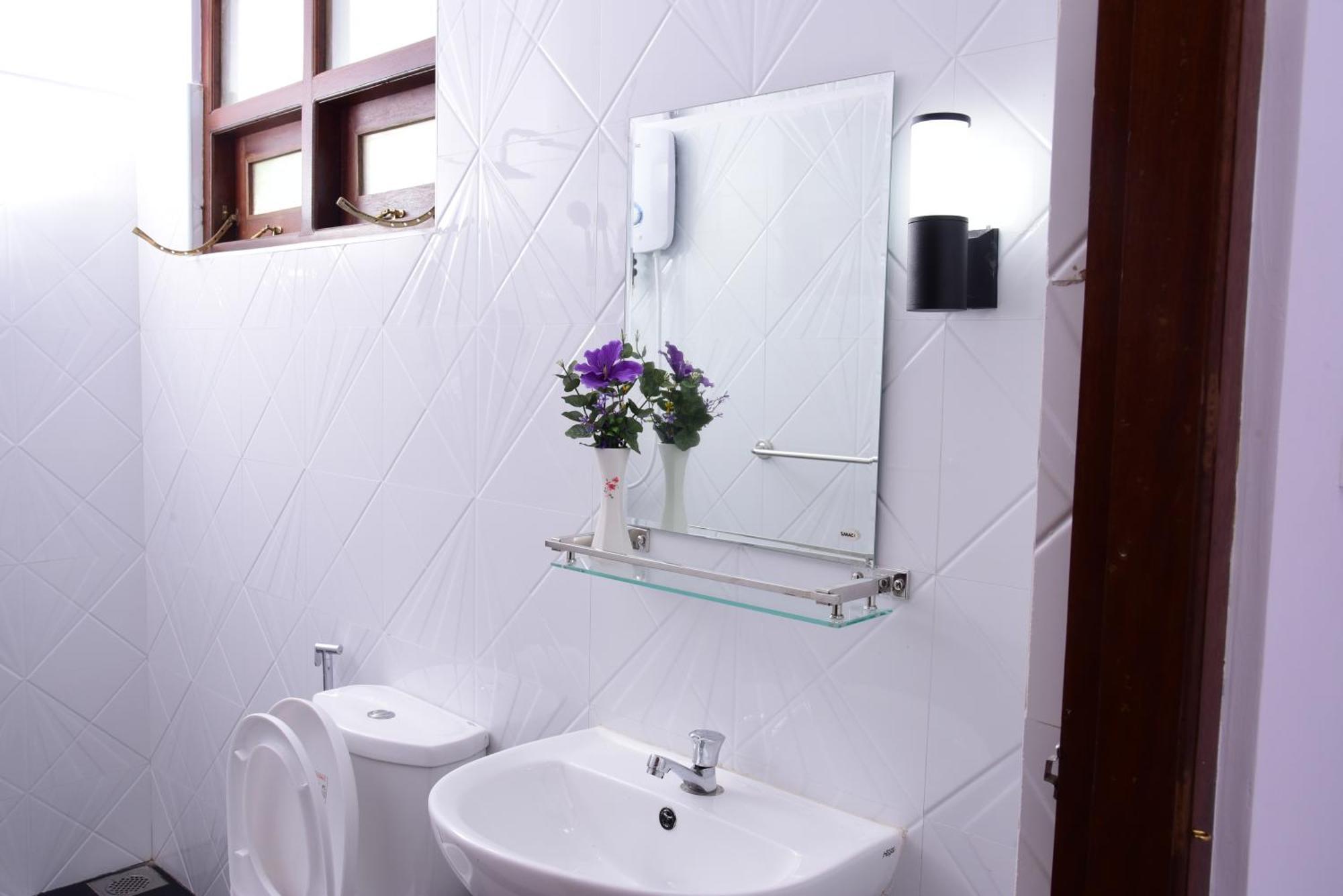 Saru Holiday Apartment - Upto 6 Guests Канди Экстерьер фото